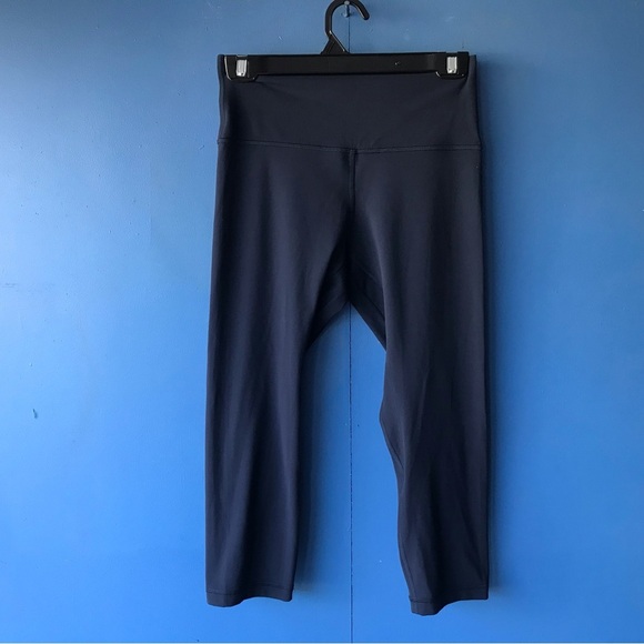 lululemon athletica Pants - Lululemon Align Crop *21